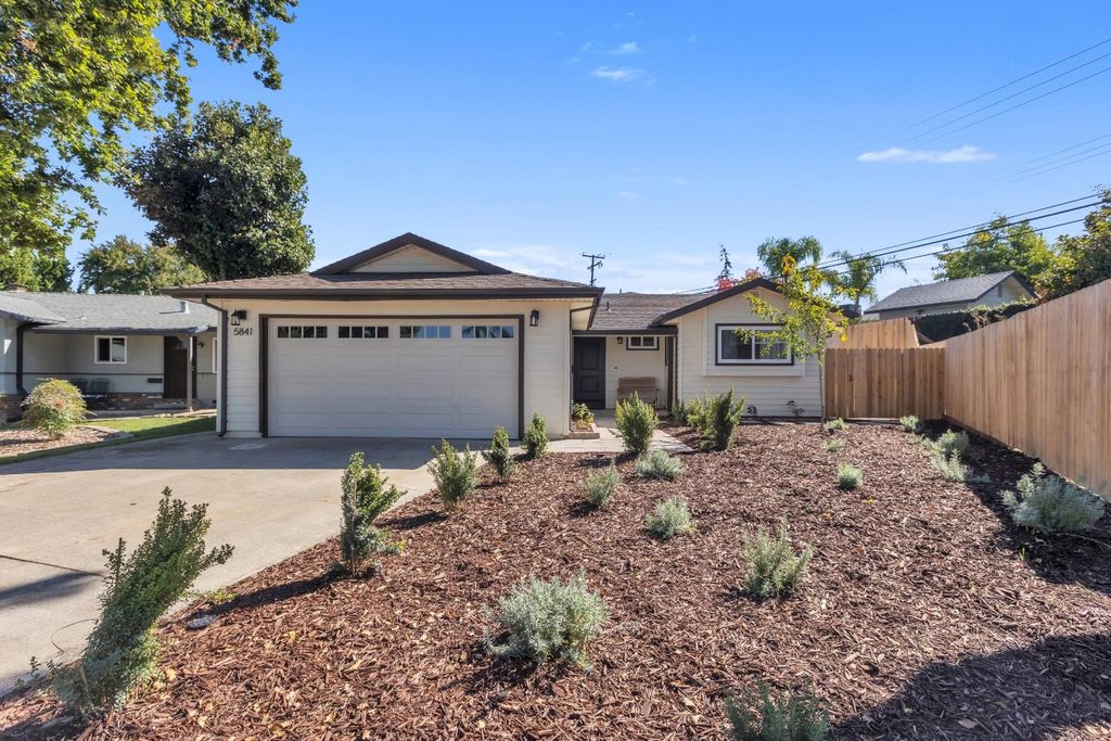 Photo of 5841 Sharps Circle, Carmichael, CA 95608 (MLS # 225135970)