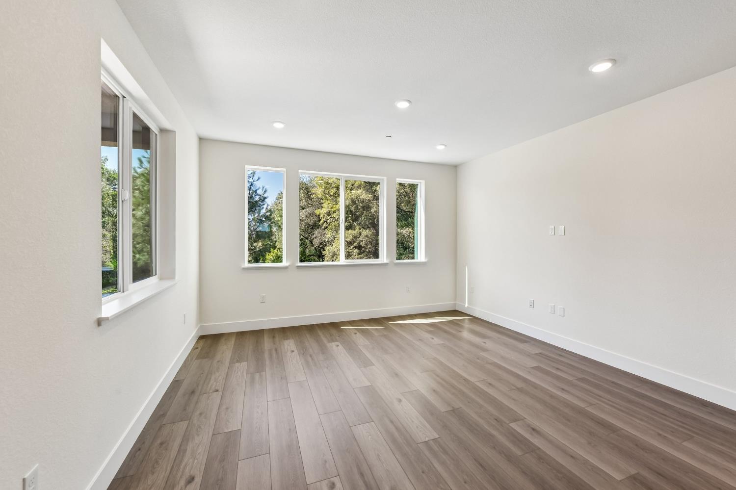 2340 Briar Meadow Circle