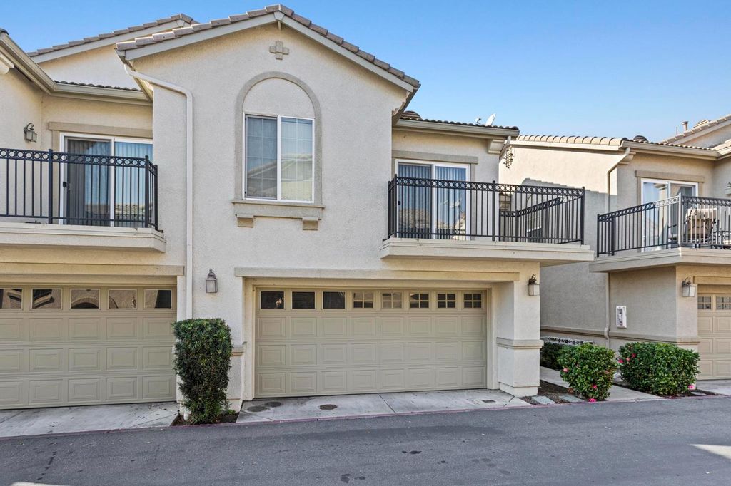 Photo of 3301 N Park Drive #1716, Sacramento, CA 95835 (MLS # 226005934)