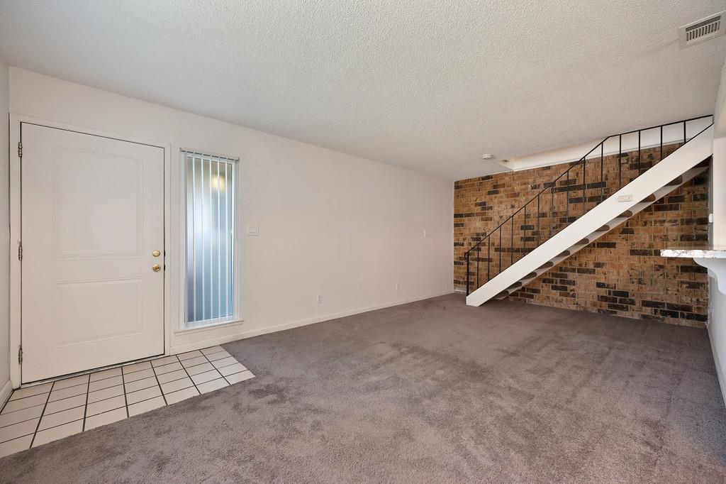 4620 Greenholme Drive 3