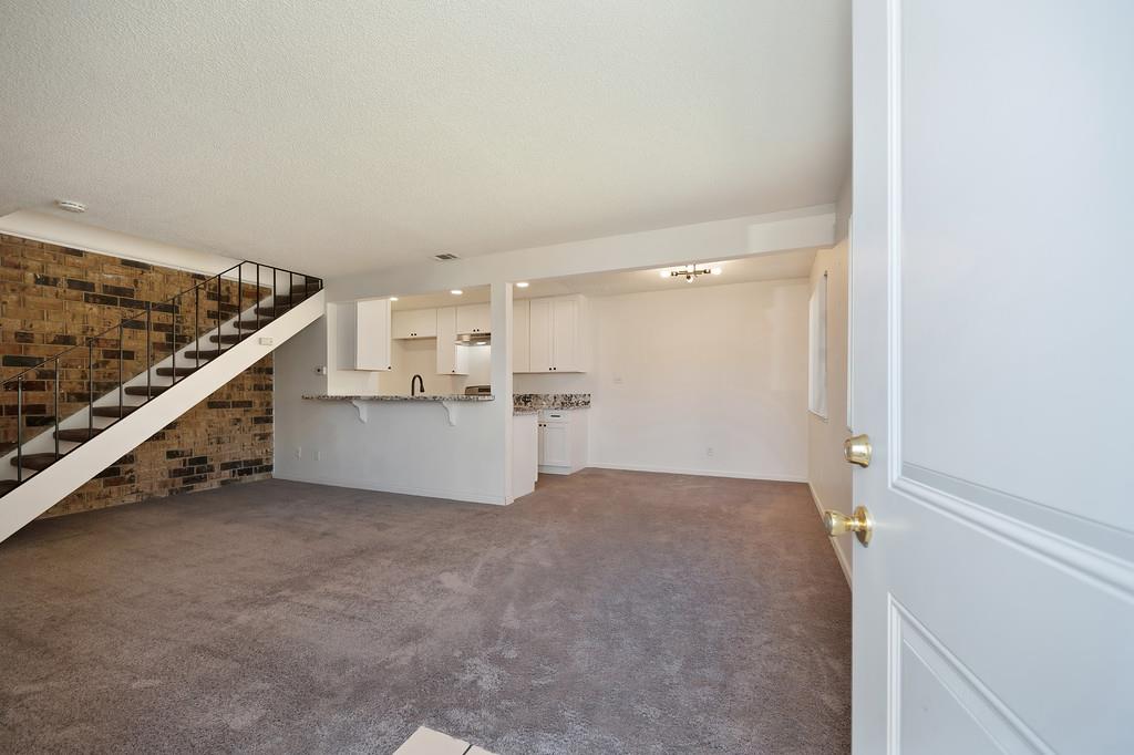 4620 Greenholme Drive 3