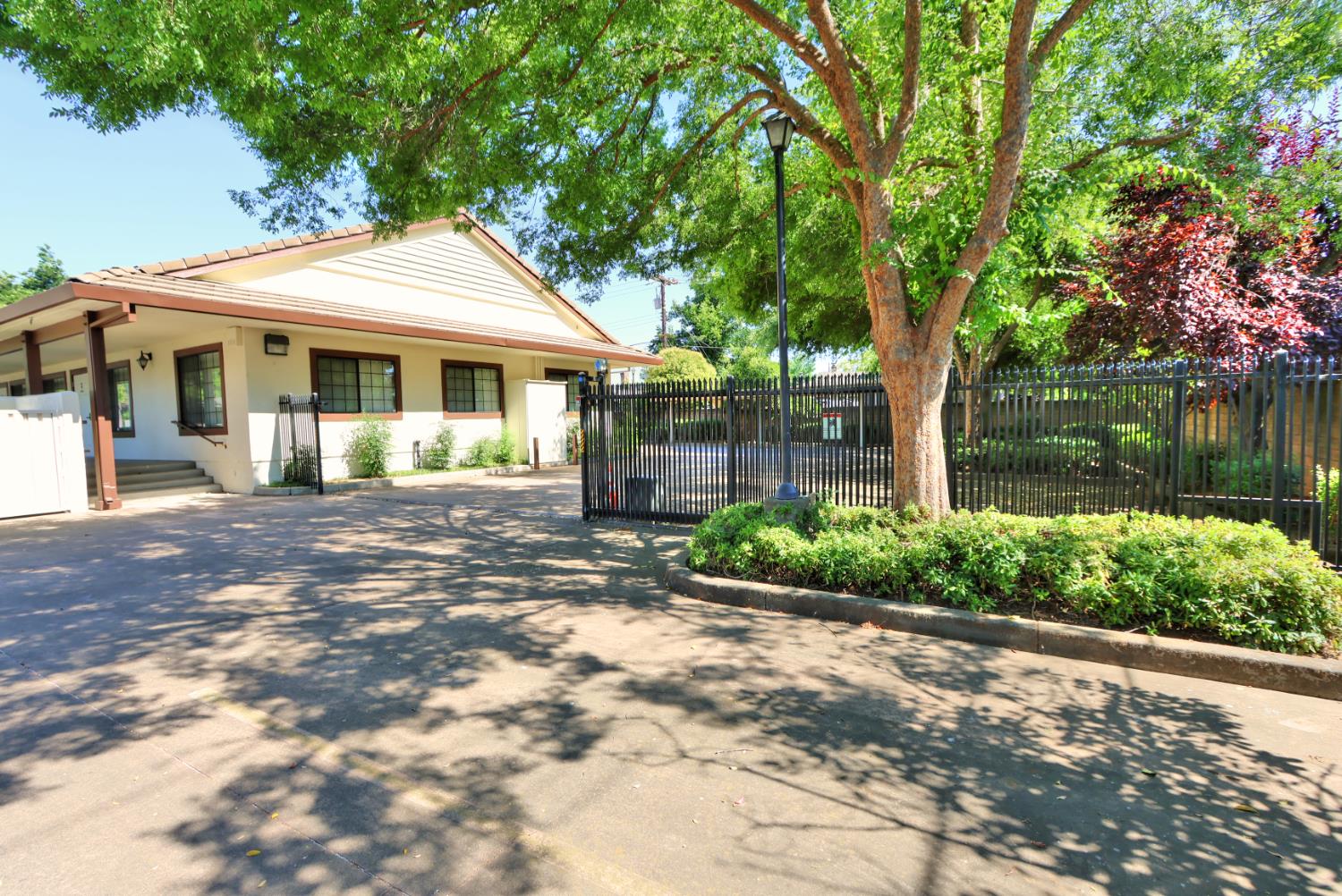 1601 Executive Court