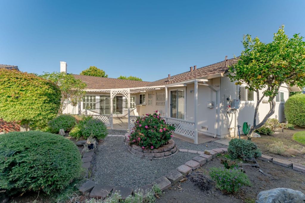 Photo of 1109 San Angelo Drive, Salinas, CA 93901 (MLS # 225134413)