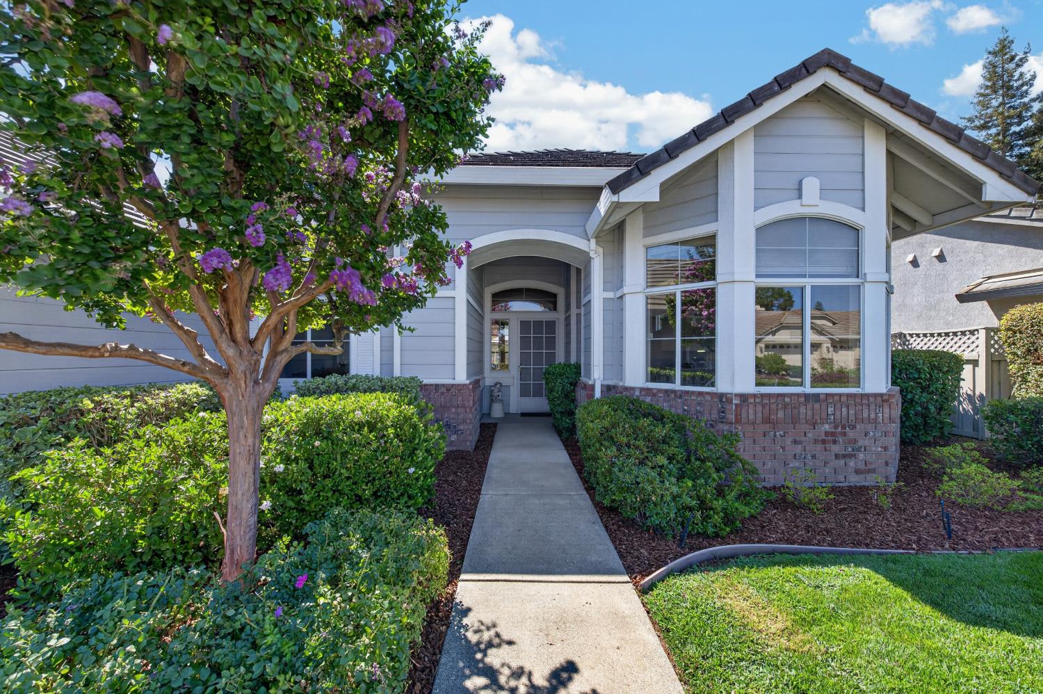 6136 Rose Garden Lane