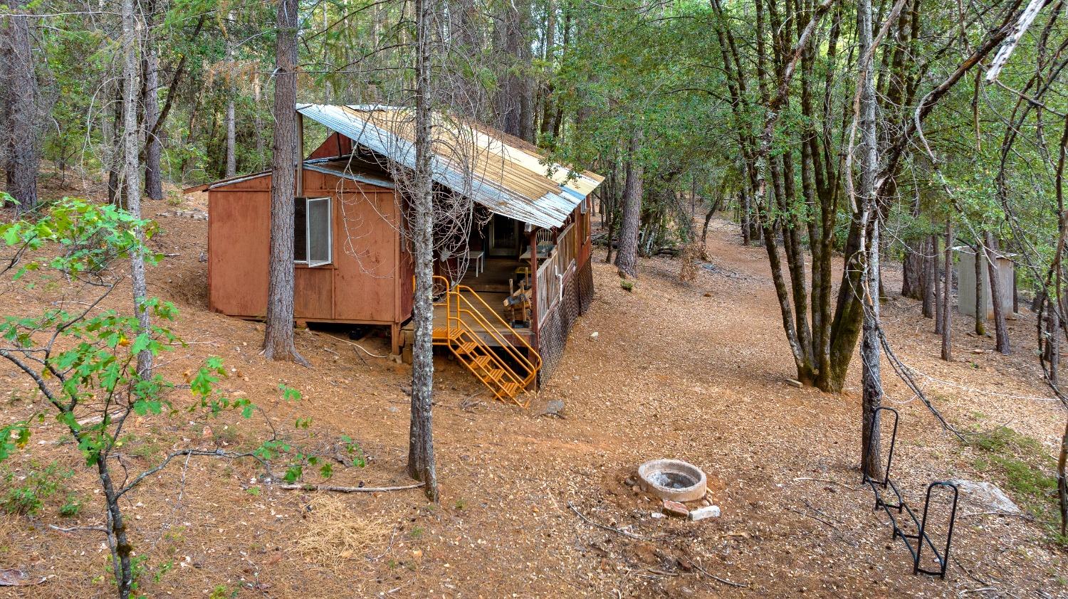 Nevada City, California 95959, United States, 2 Bedrooms Bedrooms, ,1 BathroomBathrooms,Residential,Active,38734