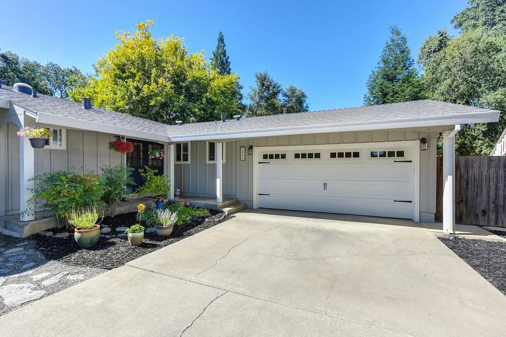 5445 Bartig Way