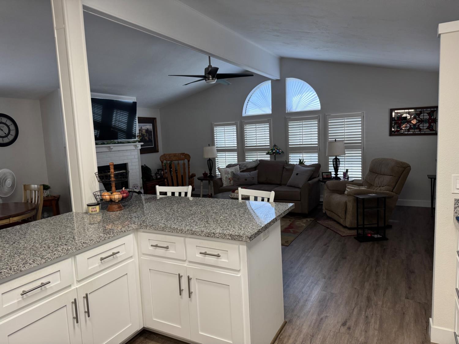 6913 Lake Tree Lane 6913