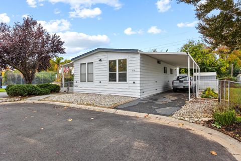 216 Village Cir 216 Sacramento CA 95838