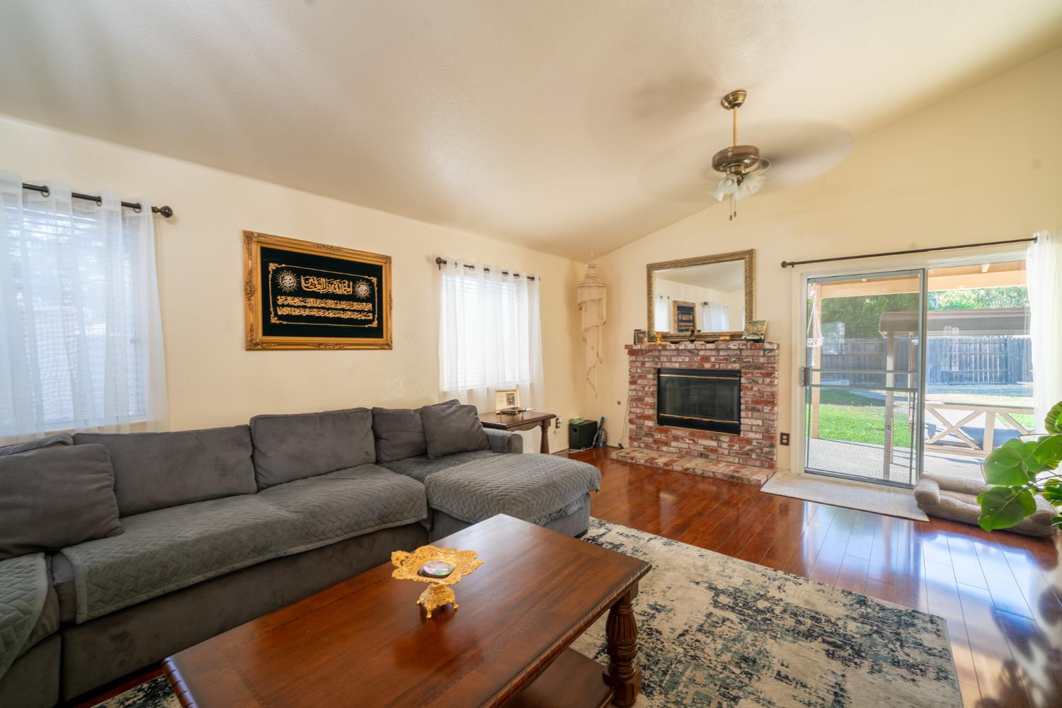 4321 Castle Cary Lane