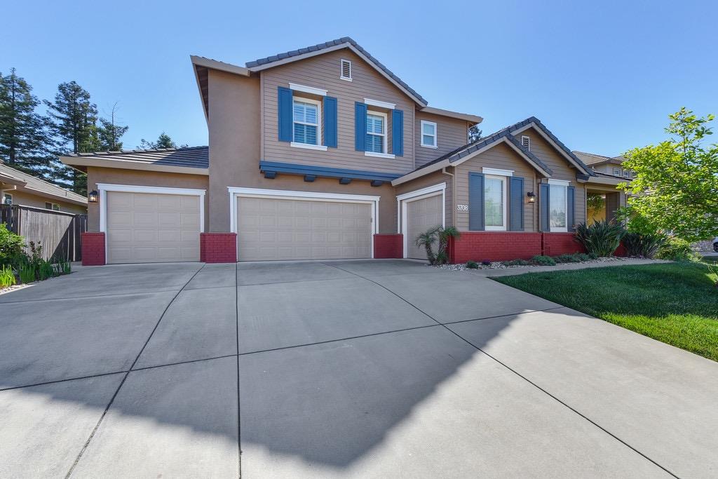 3708 Gibbons Parkway