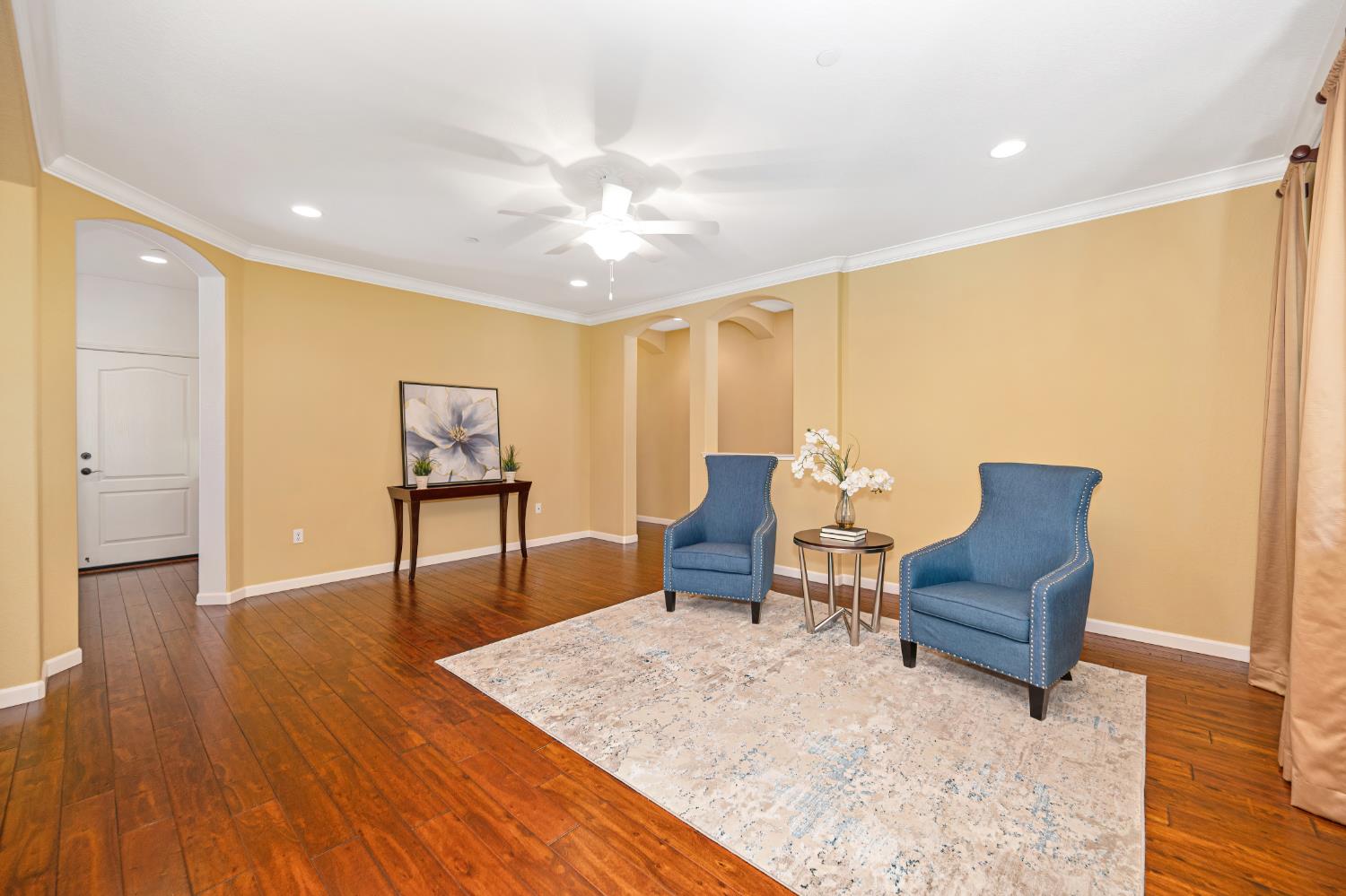 1329 Marseille Lane