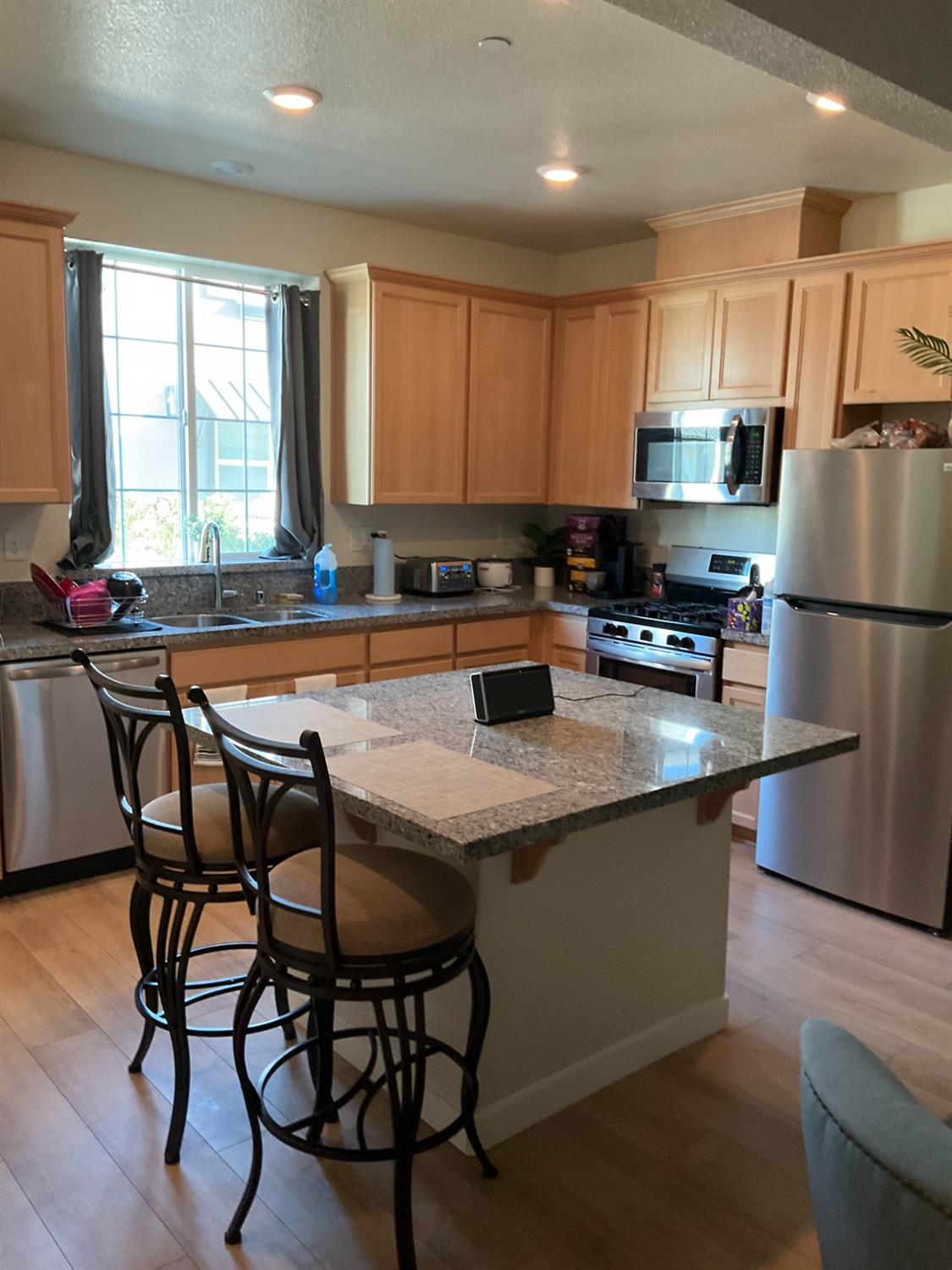3522 Pelican Court