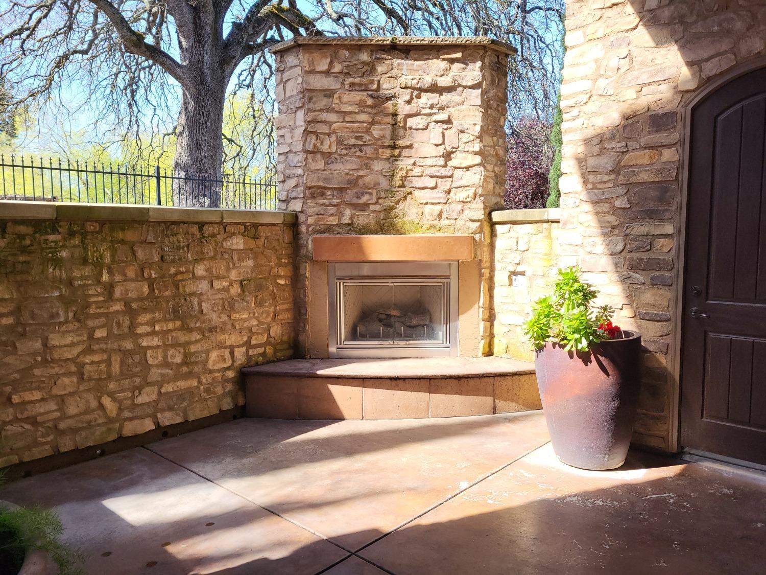 2430 Pavilions Place 501
