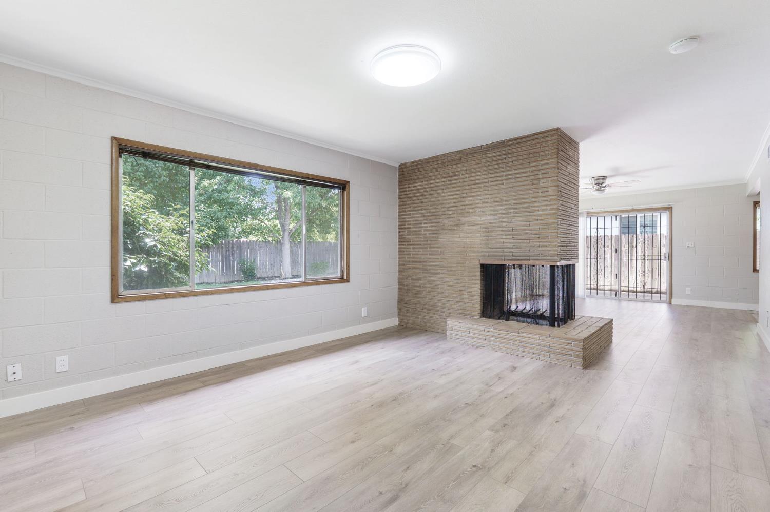 6812 Bender Court