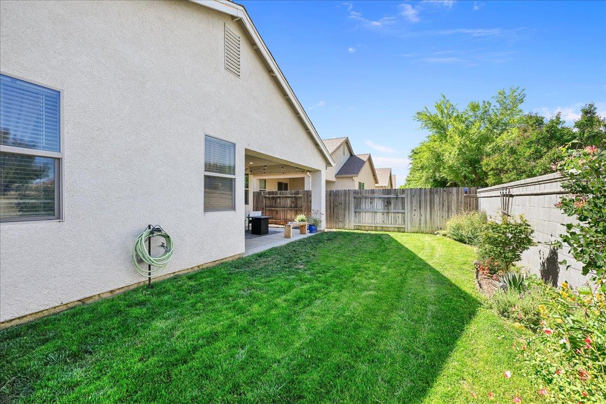 5668 Freestone Drive