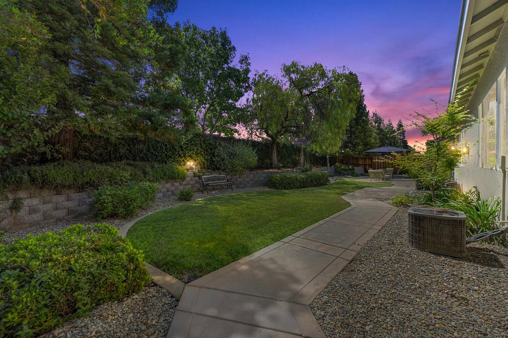 949 Cottrell Way