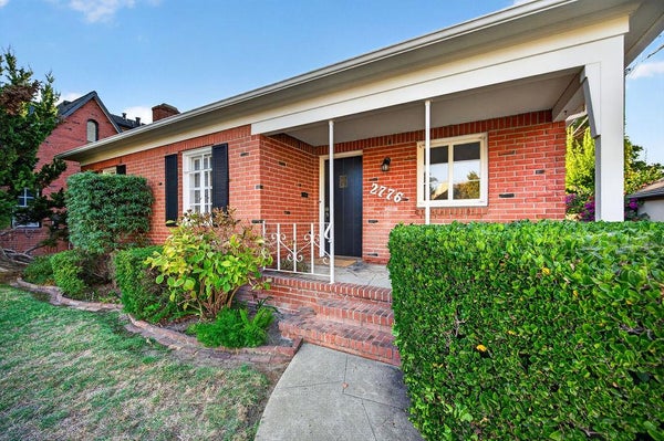2776 17TH ST, SACRAMENTO, CA 95818 - Image ea87fa57f6dcc87d9e2ebf0d9a246532/772162145