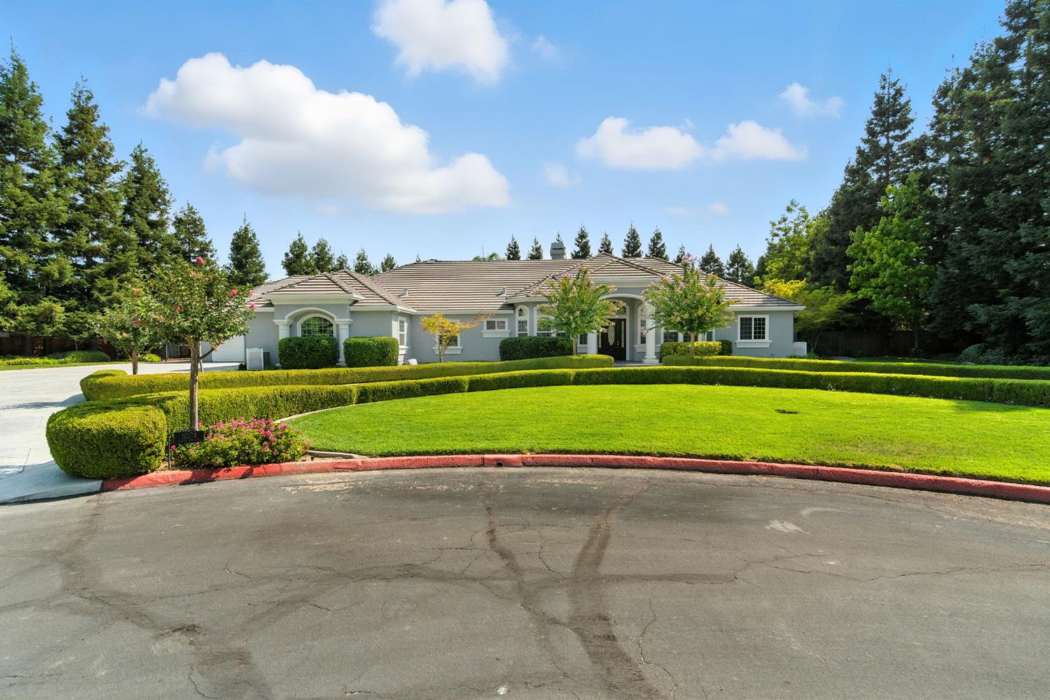 10374 Black Oak Court