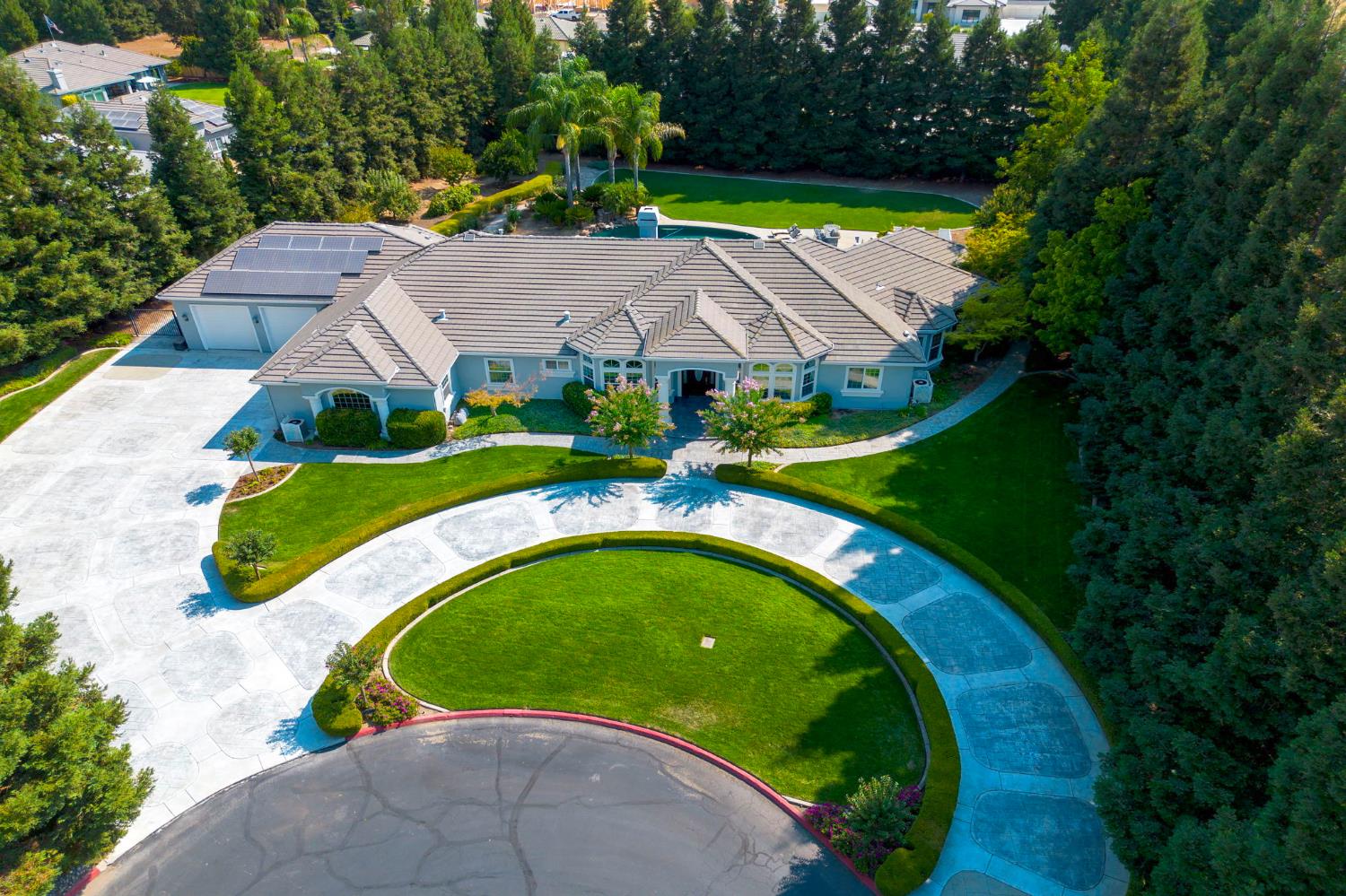 10374 Black Oak Court