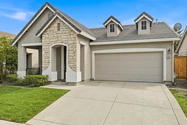 1672 HALO AVE, SACRAMENTO, CA 95835 - Image ea9be829e1ca5fd8678699c84ab1b2dc/3244864499