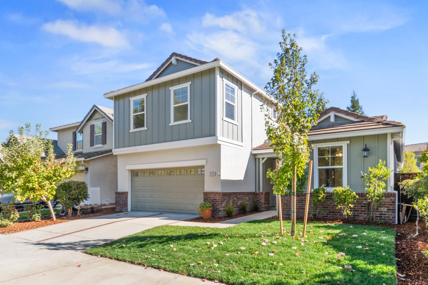 2213 Eastwood Drive