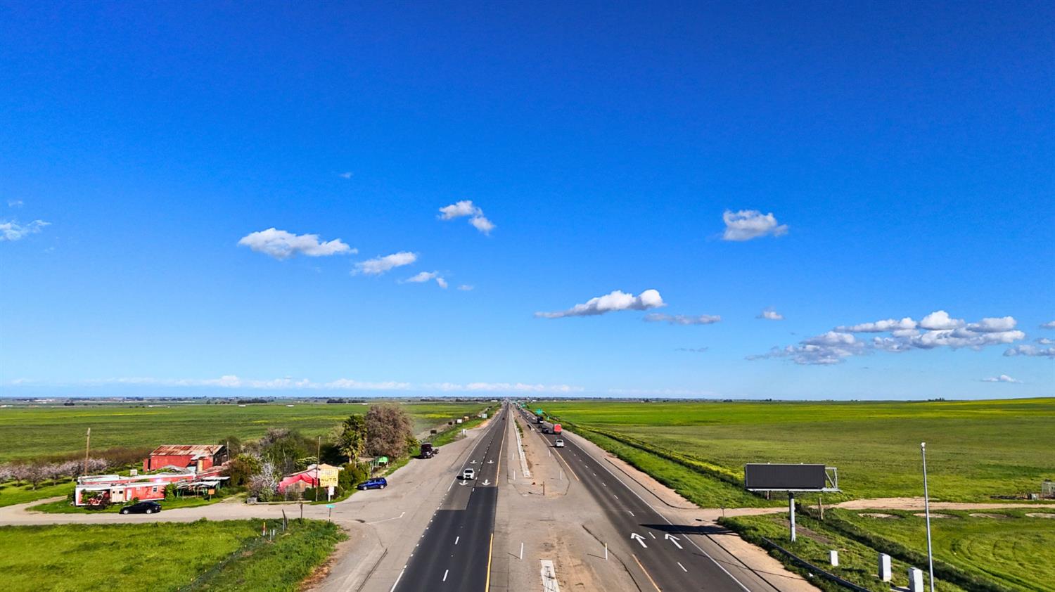 15930 hilldale Avenue