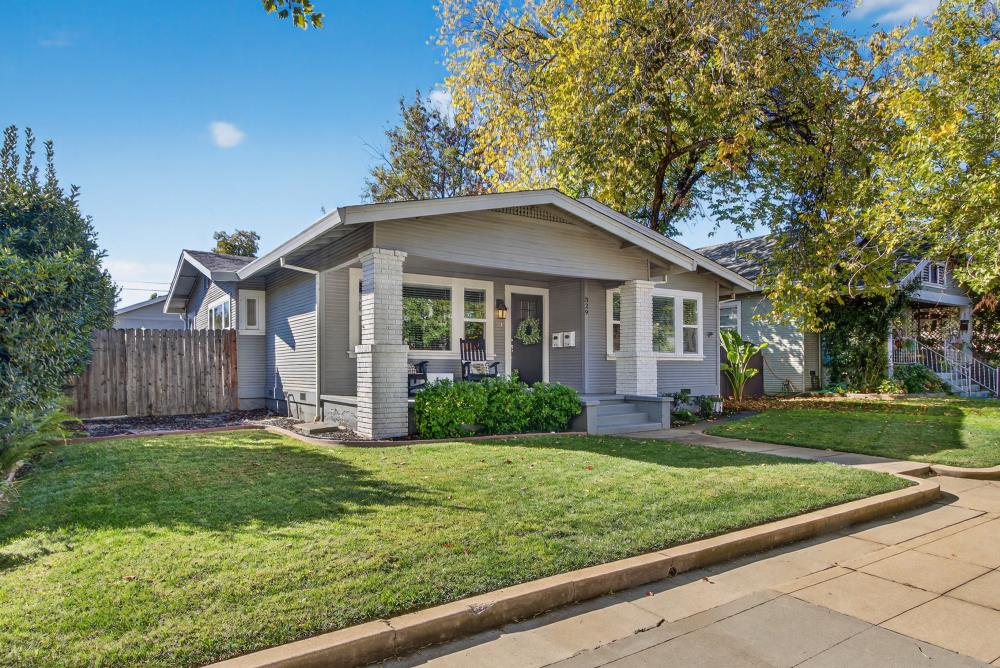 329 Pleasant Street