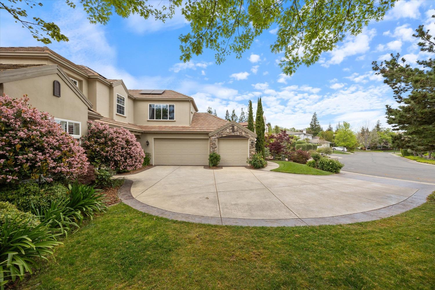 933 Tuscan Lane