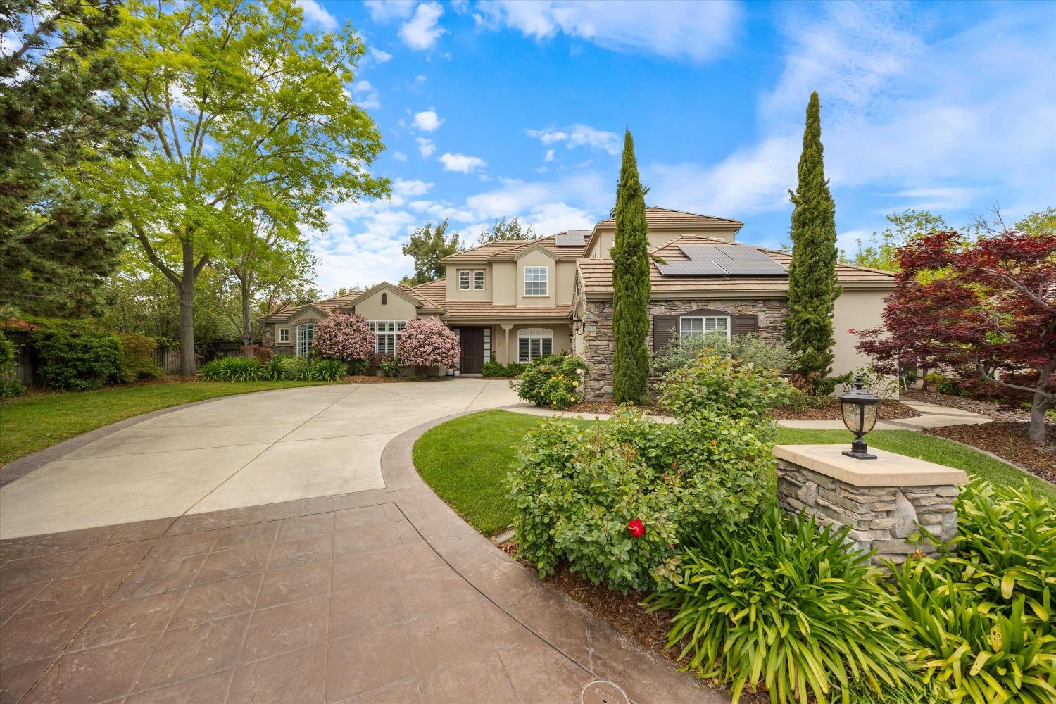 933 Tuscan Lane