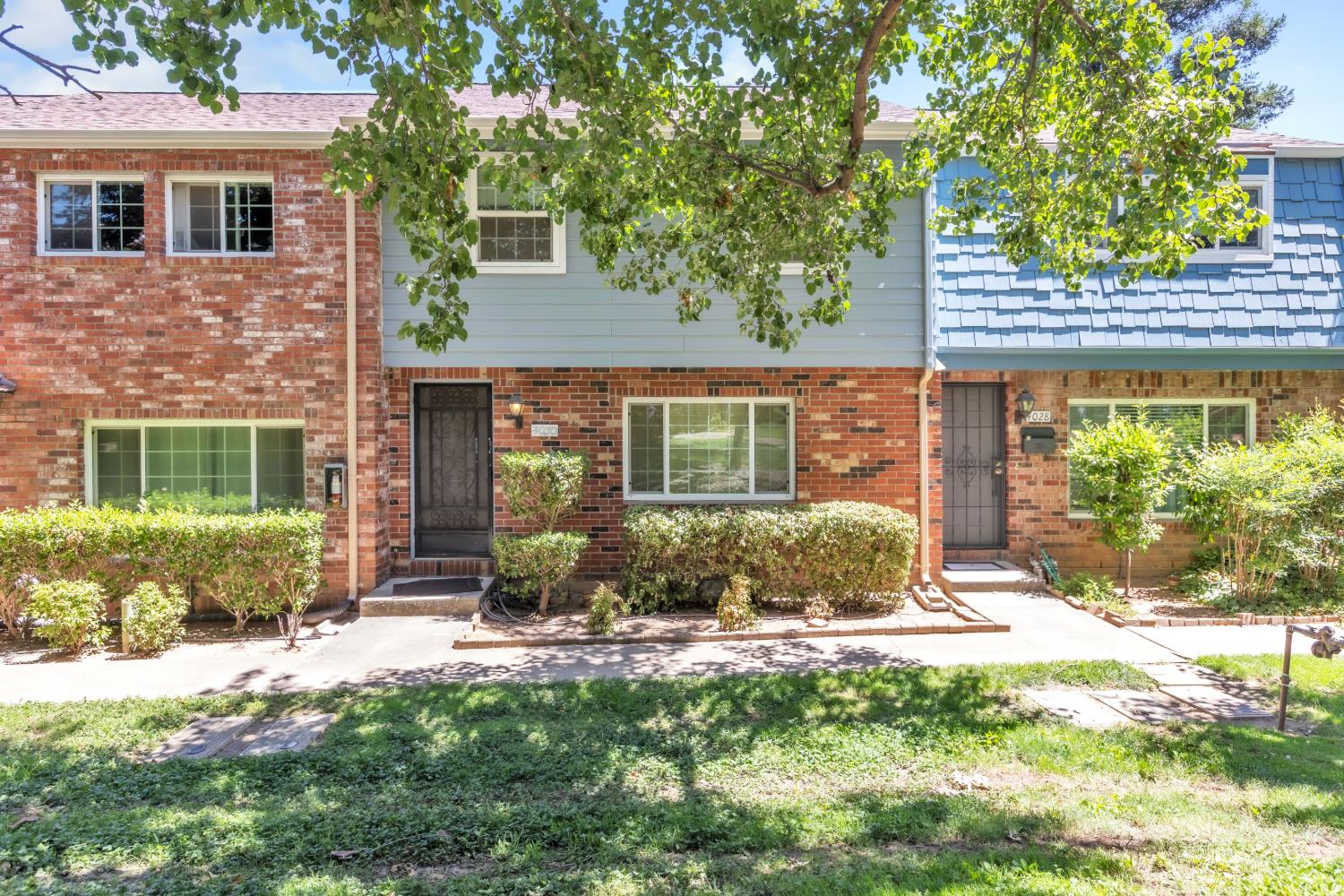 4030 Knoll Top Court