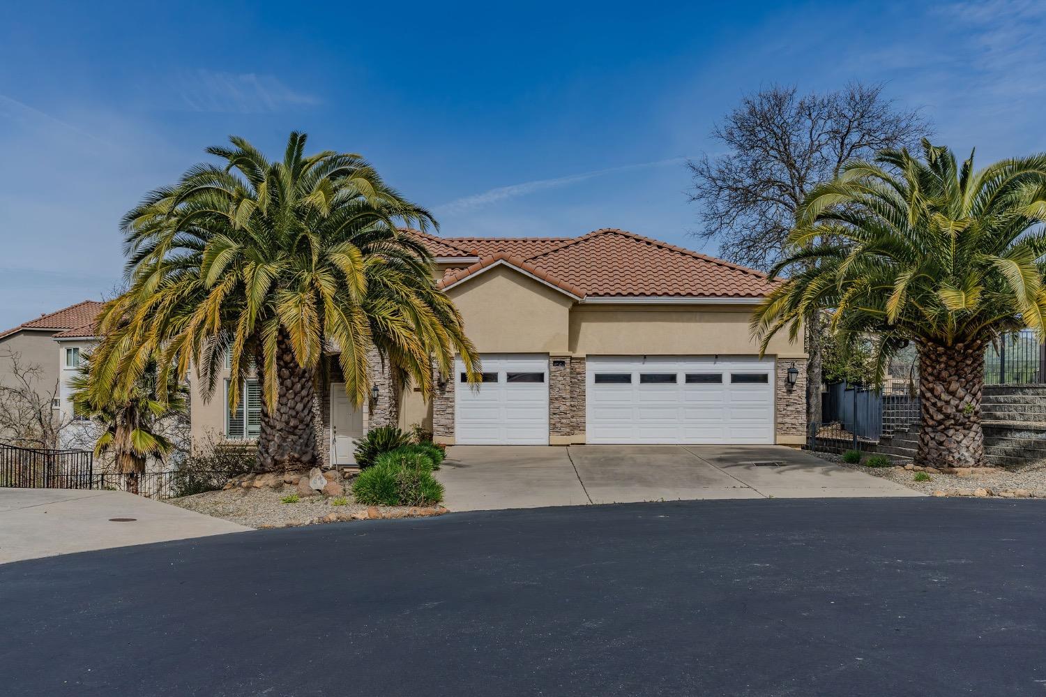 66 Argonaut Drive