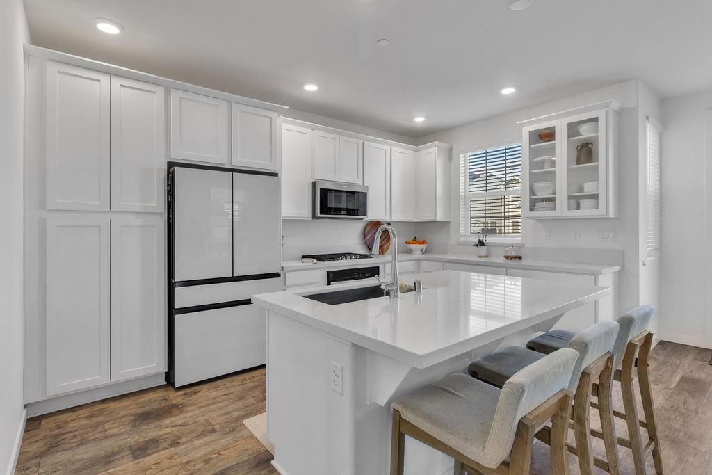 Photo of 2862 Wheat Grass Street, Sacramento, CA 95833 (MLS # 226024441)