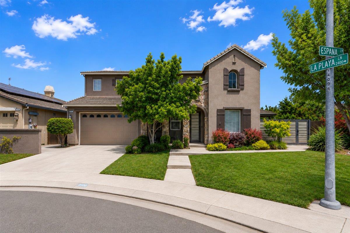2700 Espana Lane