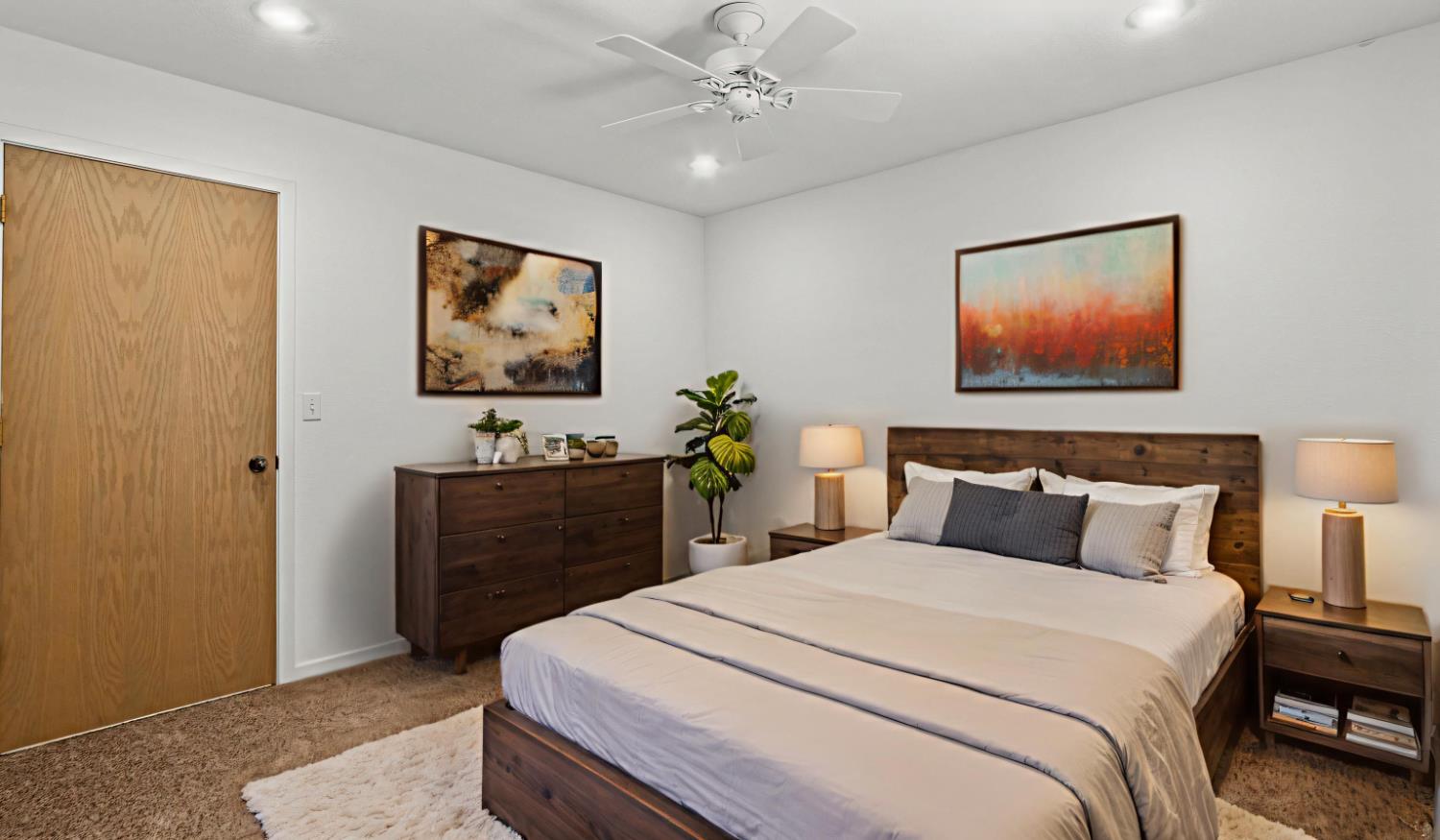 Lodi, California 95242, United States, 2 Bedrooms Bedrooms, ,2 BathroomsBathrooms,Residential,Active,186111