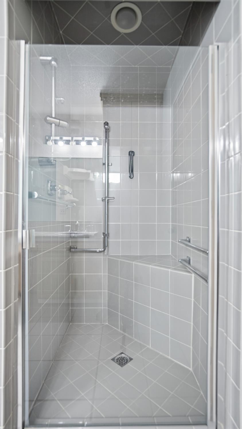 Lodi, California 95242, United States, 2 Bedrooms Bedrooms, ,2 BathroomsBathrooms,Residential,Active,186111