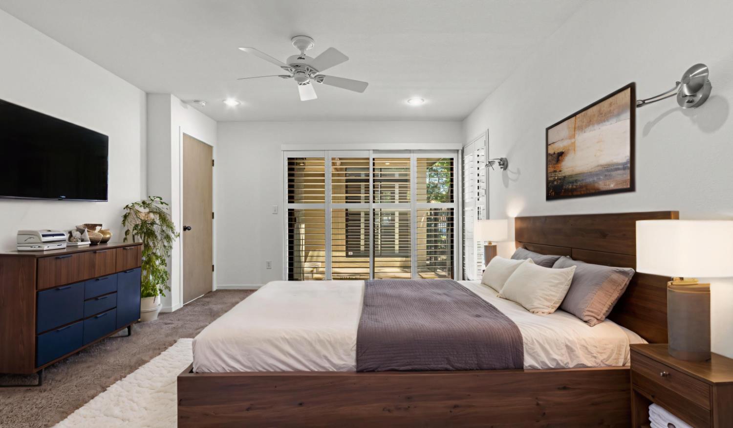 Lodi, California 95242, United States, 2 Bedrooms Bedrooms, ,2 BathroomsBathrooms,Residential,Active,186111