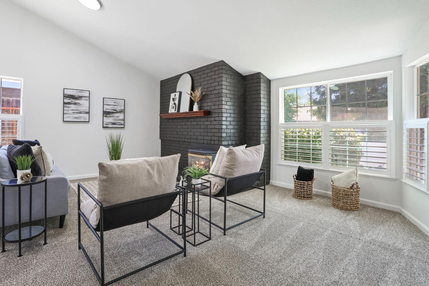 9113 Buckskin Court
