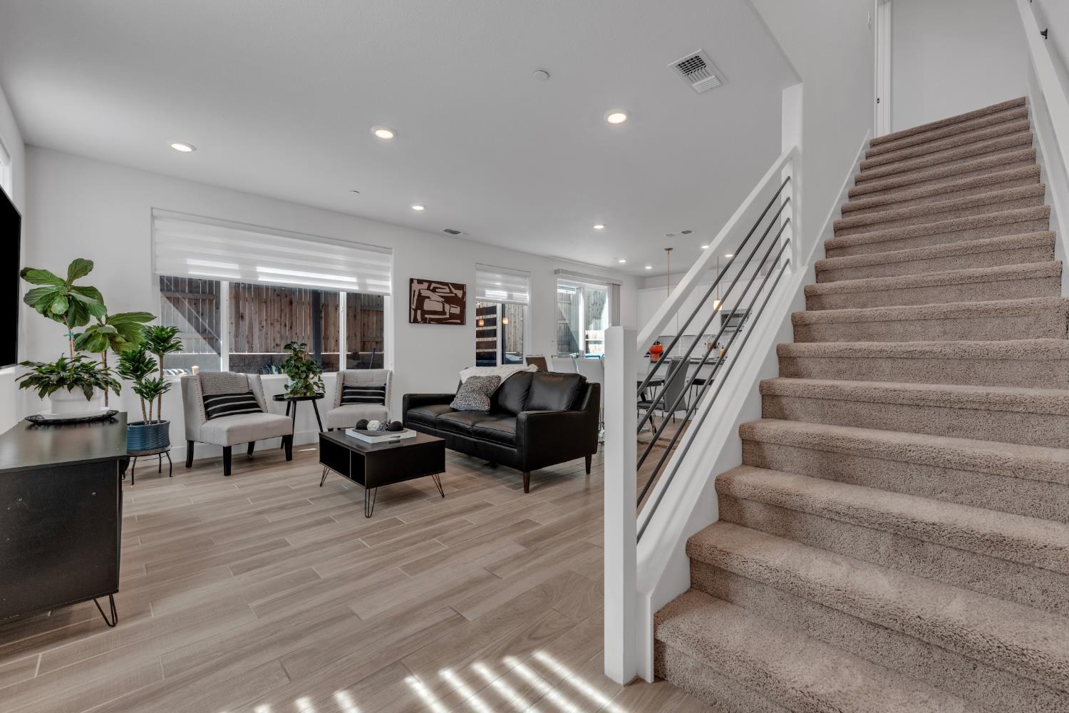 3356 Gallatin Drive