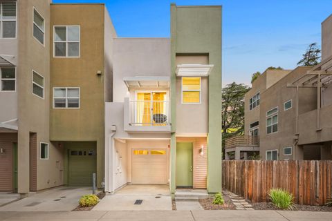 392 Midstream Lane West Sacramento CA 95605