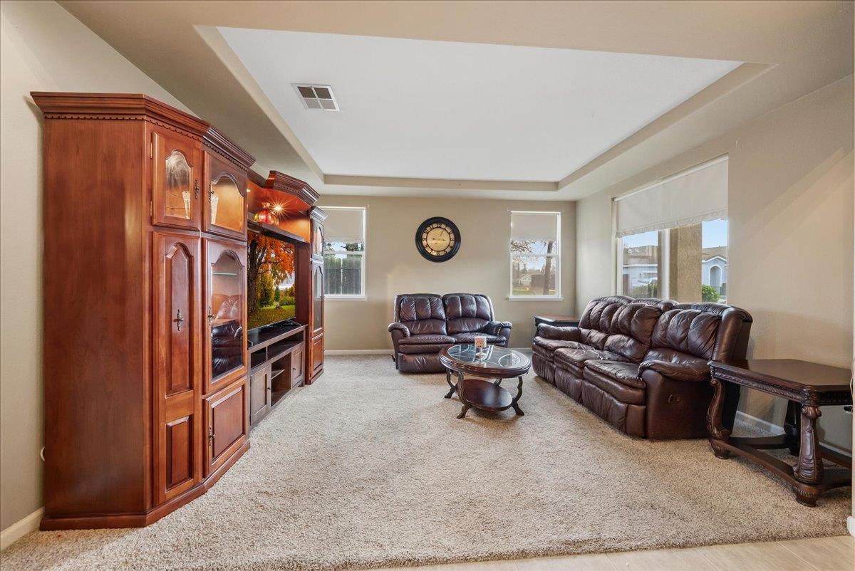 8500 Grey Iron Court