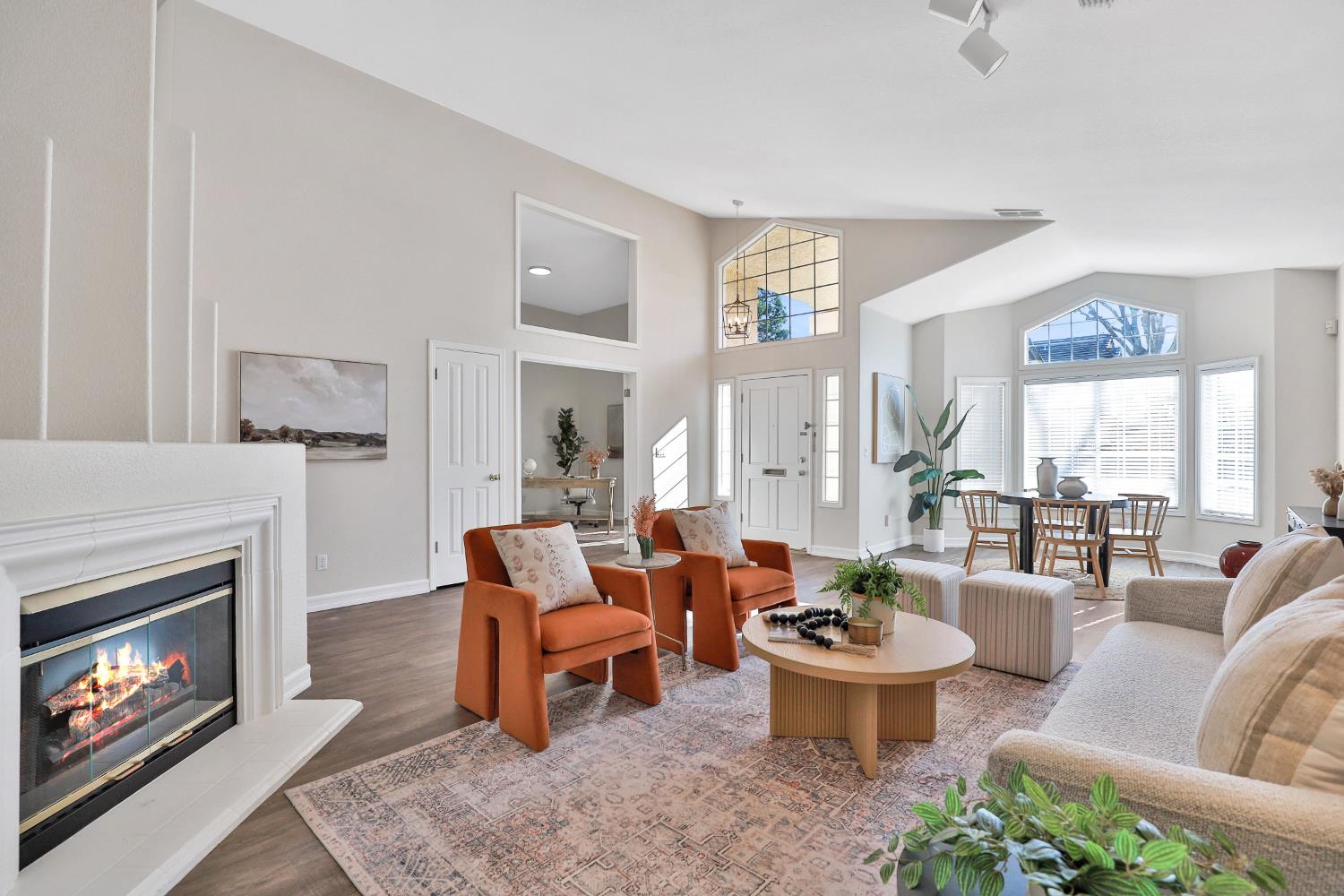 6113 Fountaindale Way