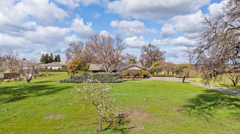 875 W Turner Road Lodi CA 95242