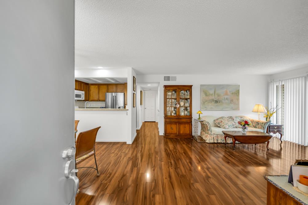 2280 Hurley Way 19