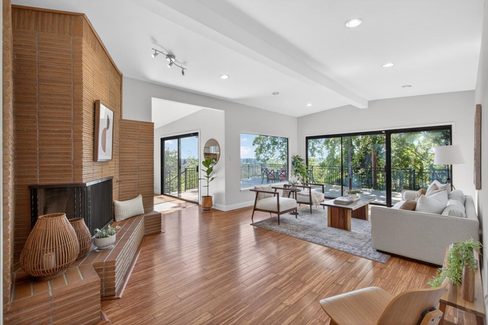 3937 Orangewood Drive