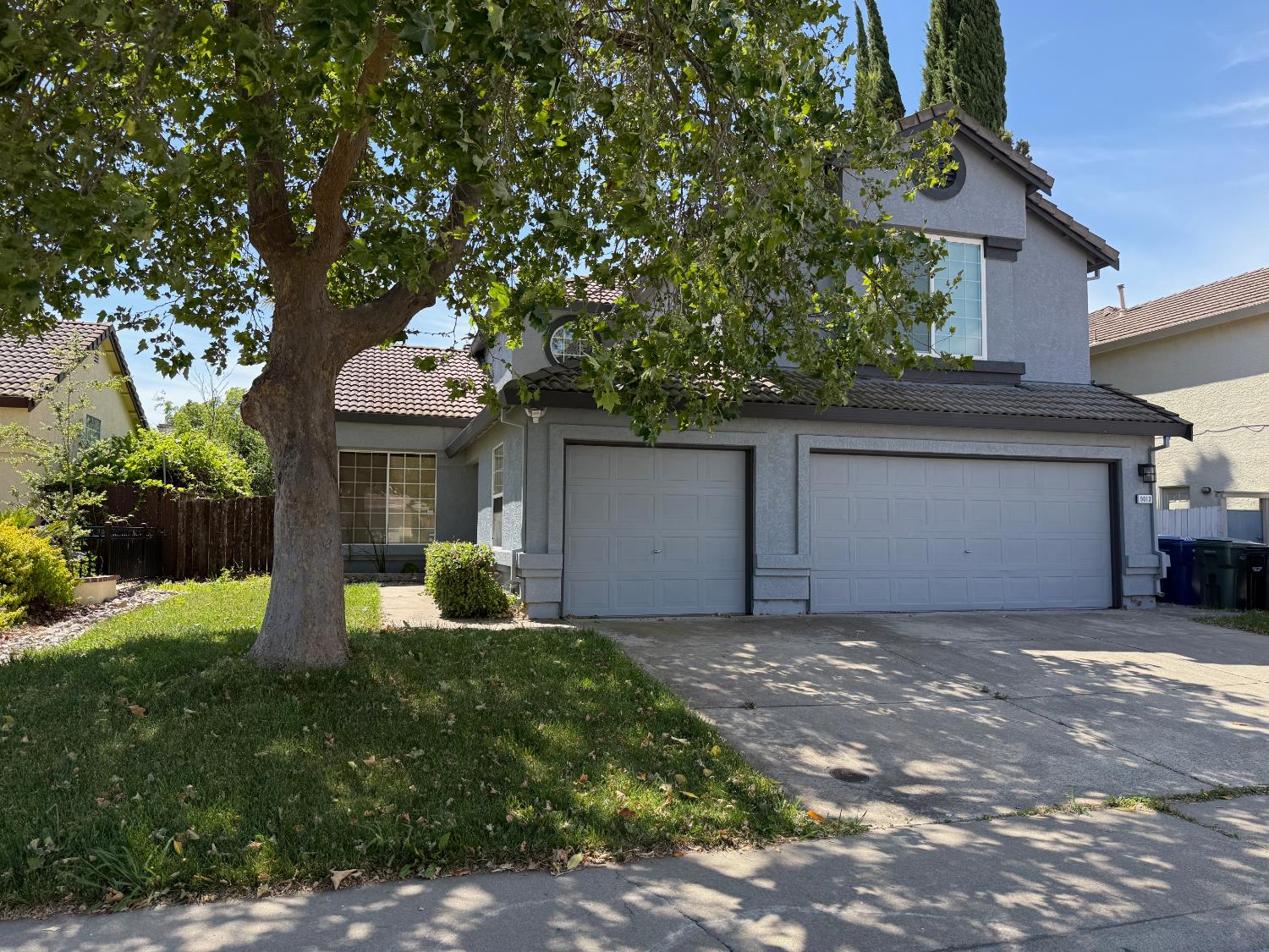 9013 Chantal Way