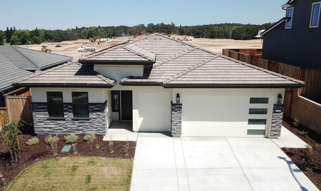 Photo of 15351 Shaq Street, Rancho Murieta, CA 95683 (MLS # 226005211)