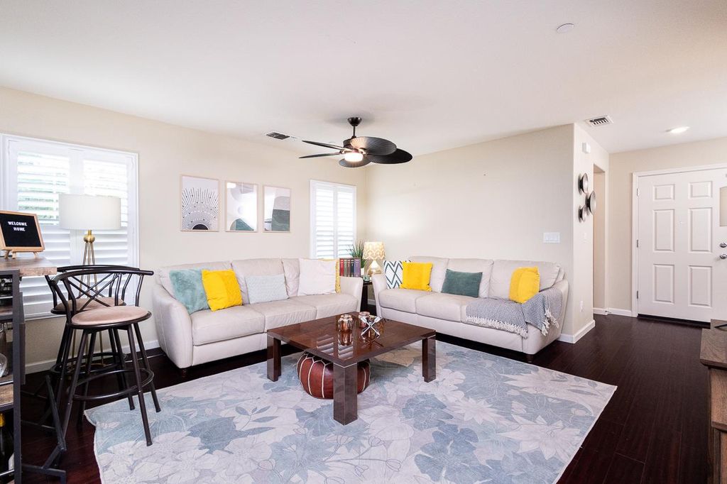 Photo of 6 Sea Hawk Place, Sacramento, CA 95835 (MLS # 226007485)