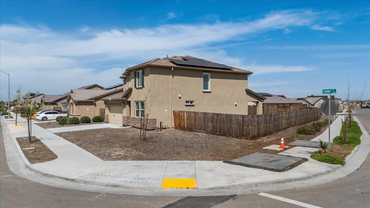 Los Banos, California 93635, United States, 4 Bedrooms Bedrooms, ,3 BathroomsBathrooms,Residential,Pending,107257