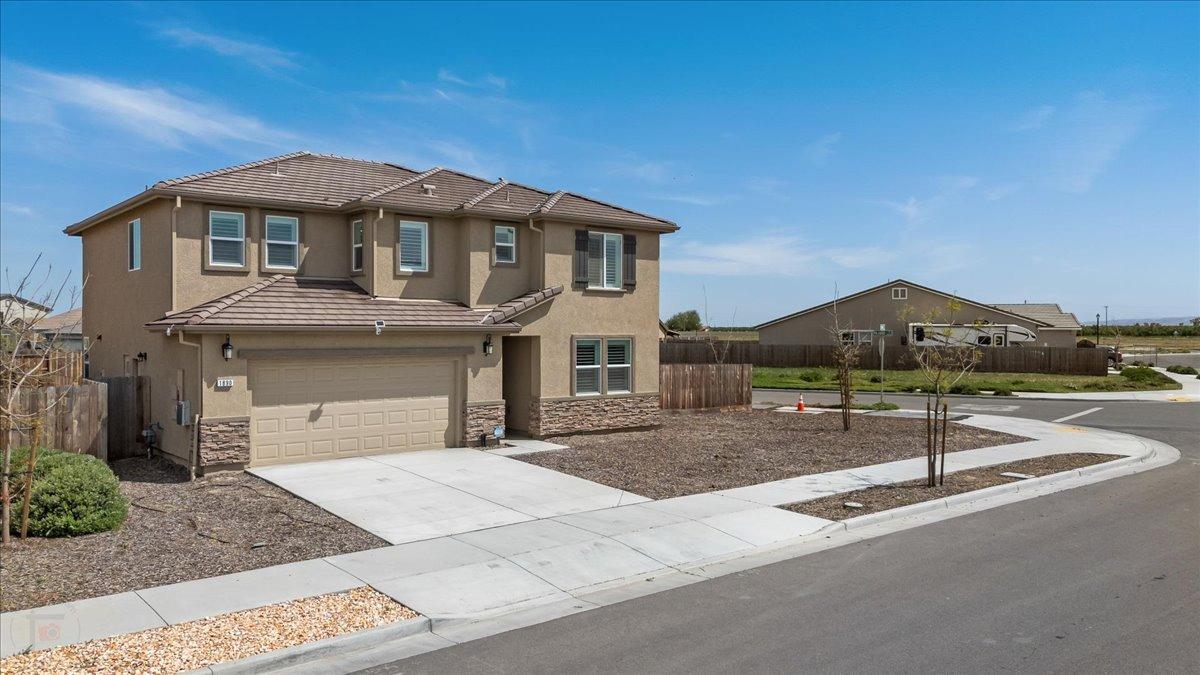 Los Banos, California 93635, United States, 4 Bedrooms Bedrooms, ,3 BathroomsBathrooms,Residential,Pending,107257