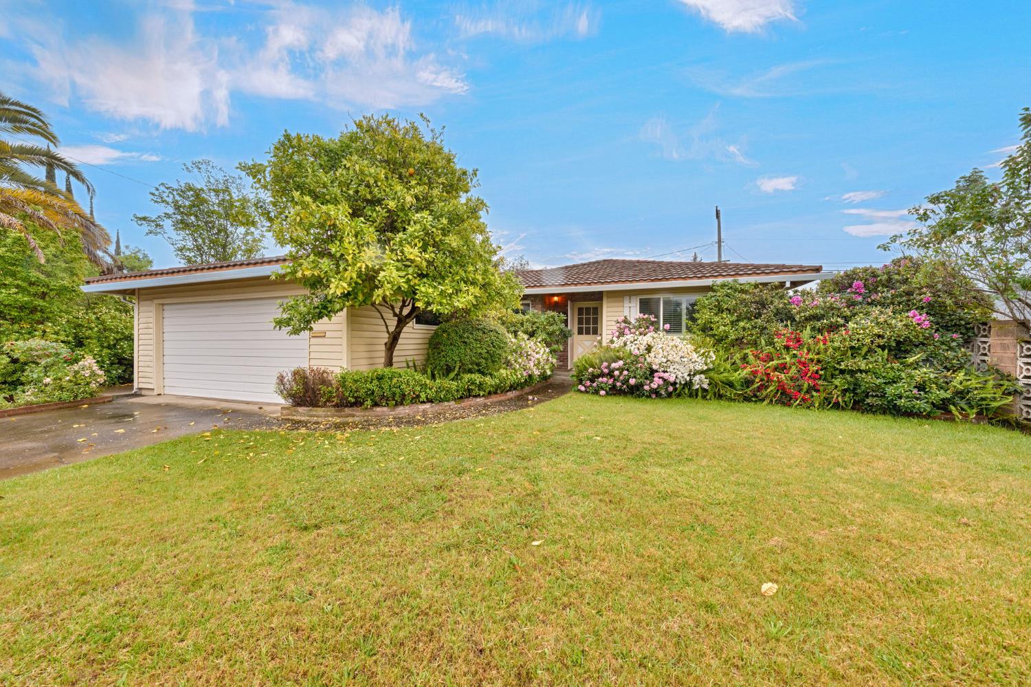 1802 Tanglewood Lane